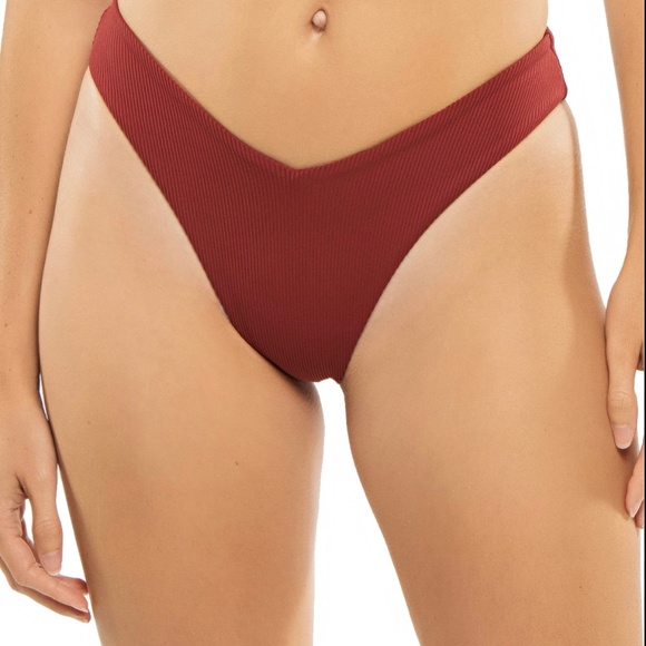Xhilaration Swin Sz XL (12-14) Women’s High Leg Scoop Waist Red New - Picture 1 of 7